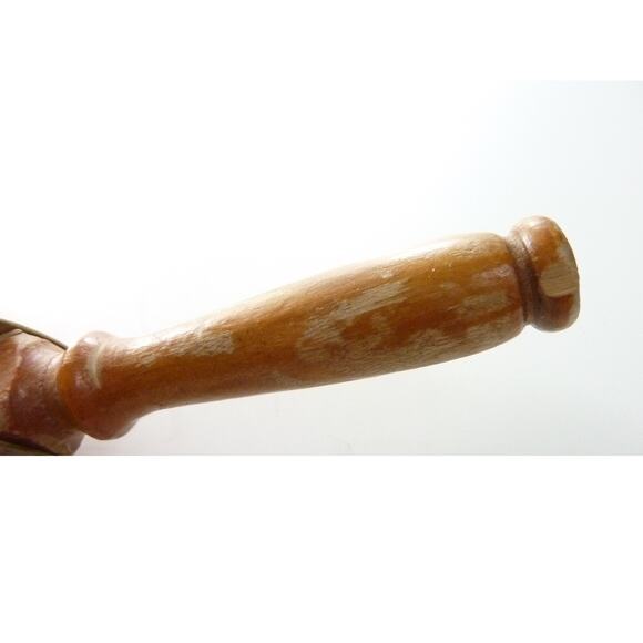 Vintage Crumb Butler Catch Brass Holder - Picture 4 of 5